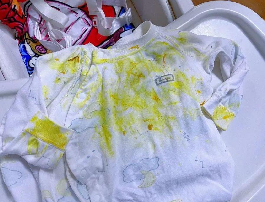 芒果汁洗衣服的方法