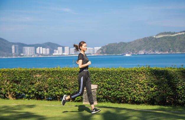 跑步腳背疼是怎么回事