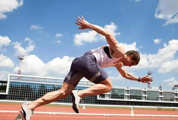 跑步腳麻的原因及預防措施 跑步腳麻的原因及預防措施