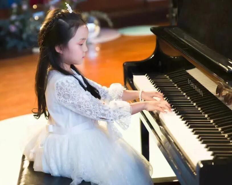 學鋼琴最好是從幾歲開始