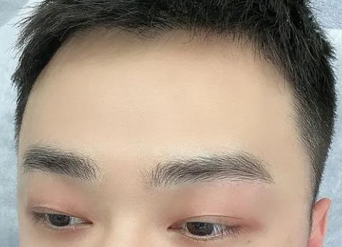 男生怎么修眉毛