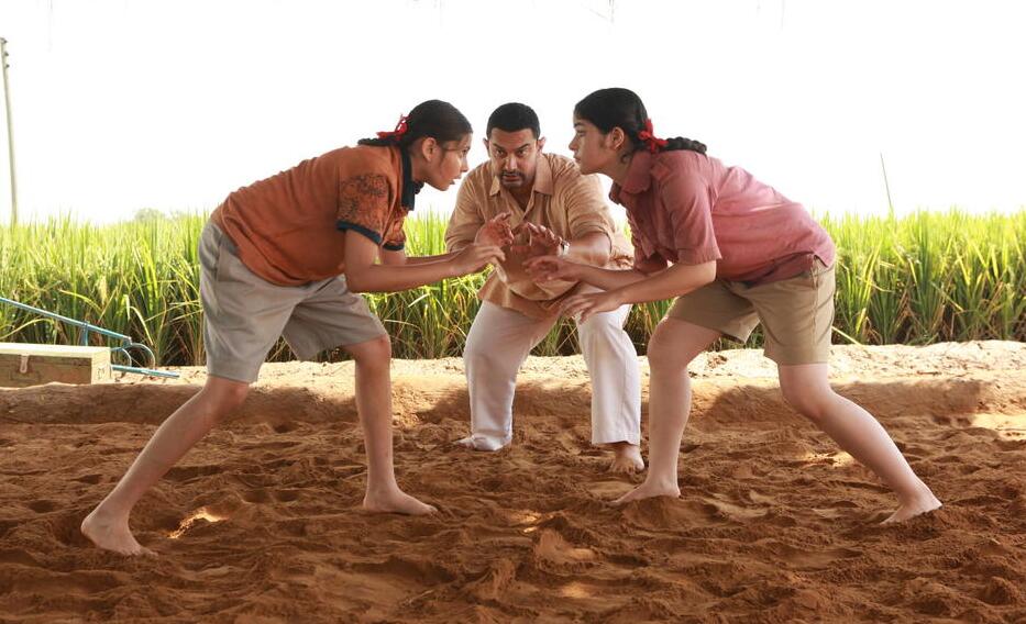 一部輕松感人電影推薦《摔跤吧！爸爸》