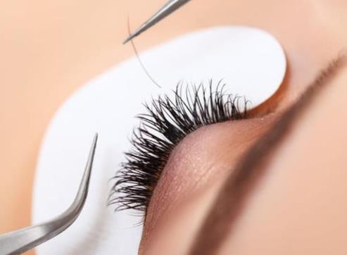置睫毛是怎么種