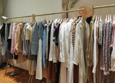 服飾自助種草怎么種