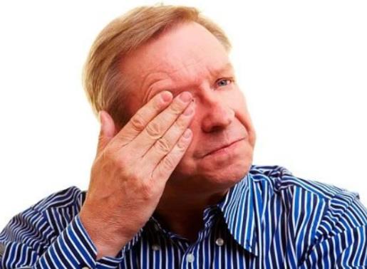 眼睛干澀視力模糊怎么解決