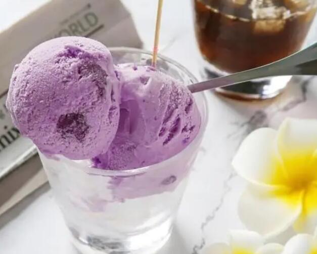 冰淇淋是怎么做的 冰淇淋是怎么做的