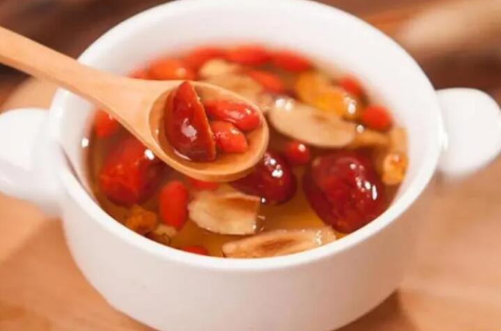 紅棗和枸杞一起泡水喝有什么作用