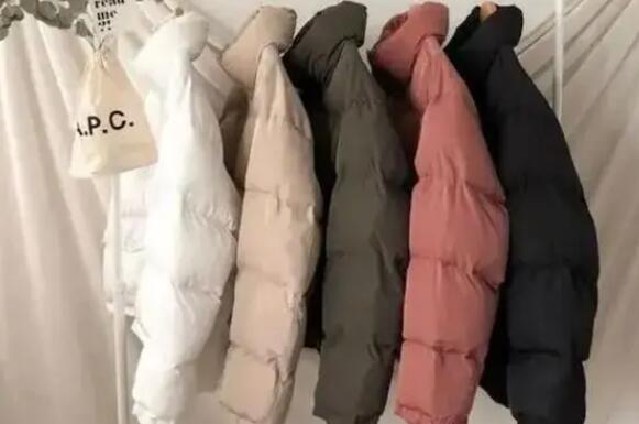 羽絨服怎么變蓬松