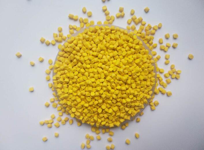 塑料變黃怎么辦