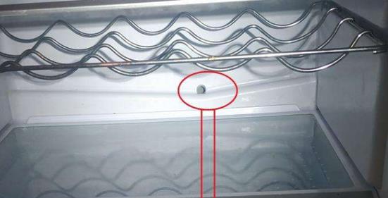 冰箱里的排水孔堵塞了怎么辦