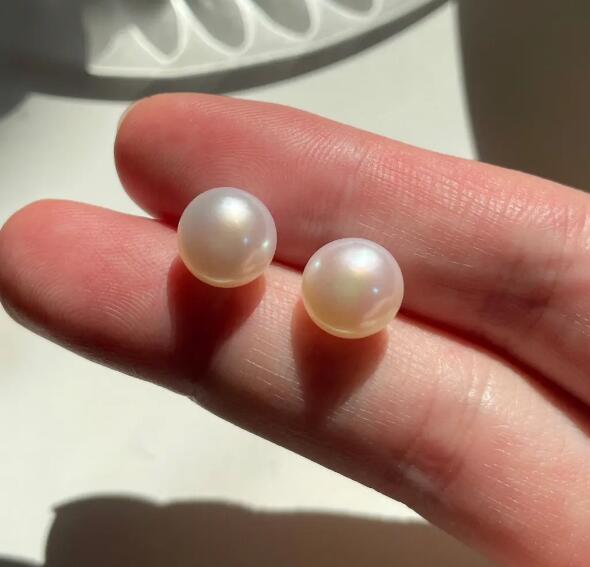 什么是珍珠的顏色、形狀和大小對價格的影響？