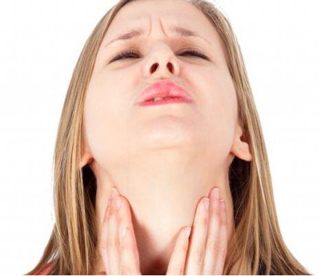 嗓子癢癢老想咳嗽怎么辦