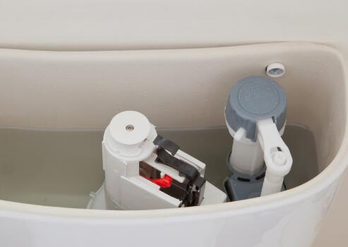 馬桶水箱一直注水漏水怎么辦 馬桶水箱一直注水漏水怎么辦