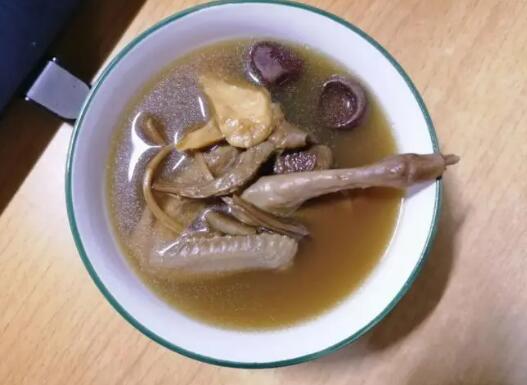 鴿子湯怎么燉好喝又營(yíng)養(yǎng)