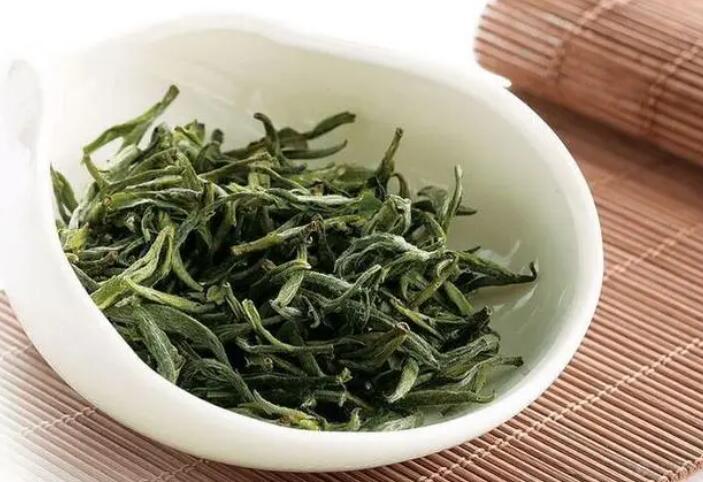 茶葉的五大類別：了解紅茶、綠茶、白茶、烏龍茶和黑茶