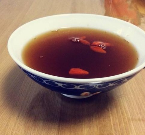 來月經(jīng)喝紅糖水有什么好處 來月經(jīng)喝紅糖水有什么好處