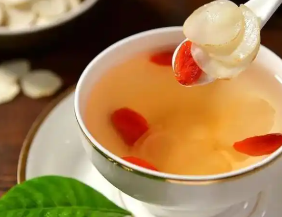 女人長期喝西洋參有什么好處