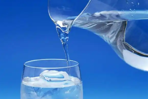 早上空腹喝淡鹽水有什么好處